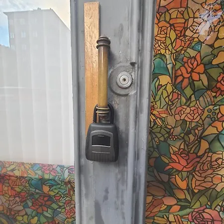 Apartment Center Of 1 *